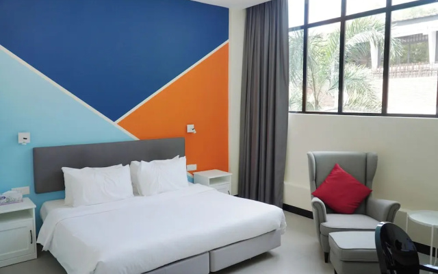Hollandse Club Retreat – Guest Rooms – Singapore