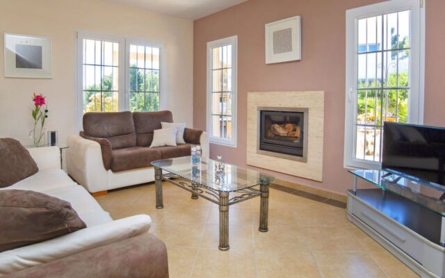 House Nadine Calpe/Calp