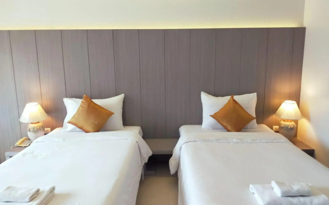 Phu-ke-ta The Hip Serviced Apartment and Hotel