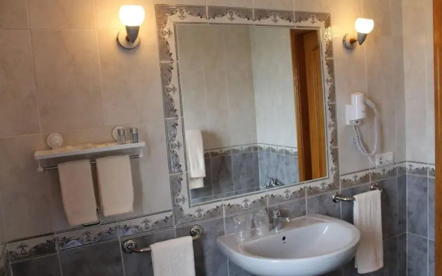 Hotel Reyes Astures