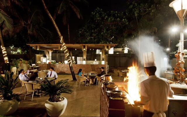 Novotel Mumbai Juhu Beach Hotel