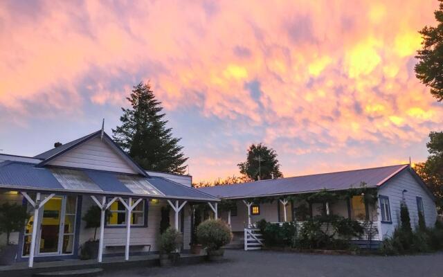 Tongariro Crossing Lodge