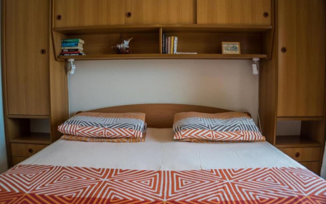 Apartments Ela