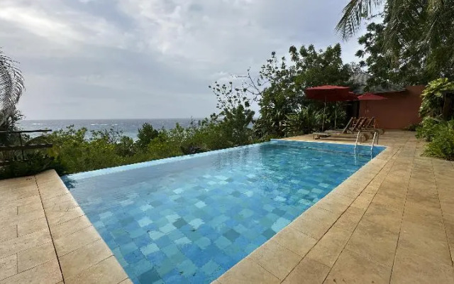 Hotel Acantilado de La Tierra by On vacation