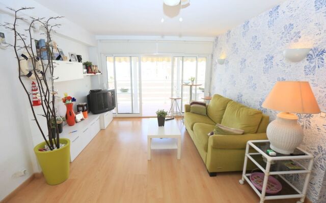 Apartamento Acogedor Para 8 Personas en Salou