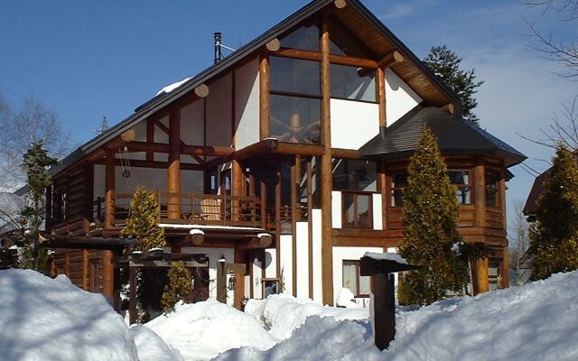 Hakuba Log Hotel Meteor