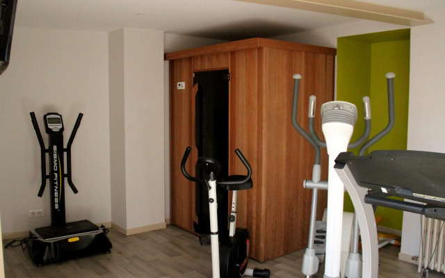 Logis Hotel Le Cheval Noir