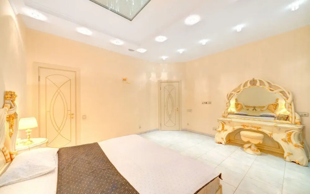 Apartment near Kiev 4 km Vishneve