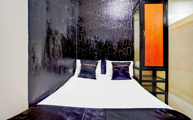 Hotel O Surabaya near Universitas Airlangga formerly Kertajaya Residence Surabaya – Guest Rooms – Surabaya