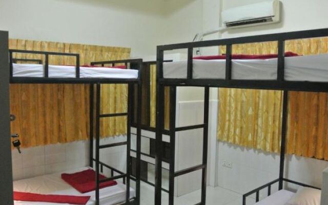 Cool Rock Hostel