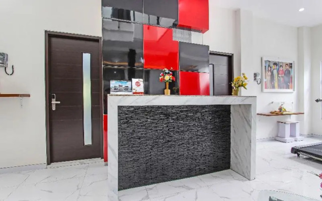 Oyo 91665 D'prof Exclusive Guesthouse