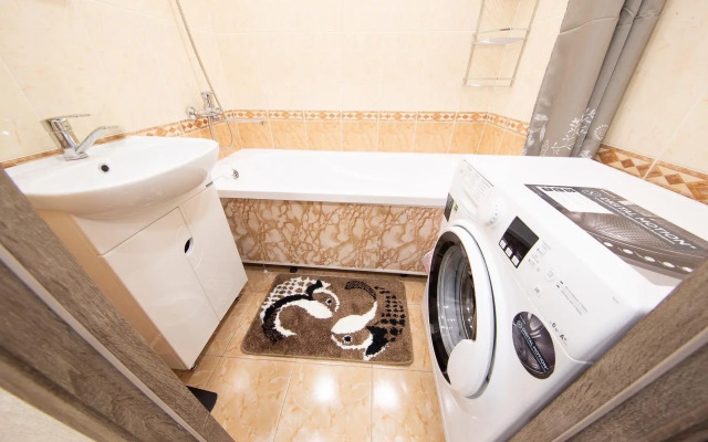 Apartment Four Seasons md. Mirny 2/1