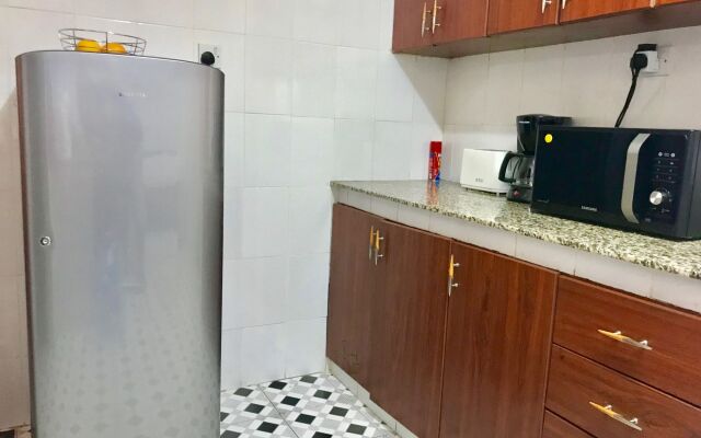 Milimani Executive Suites With Pool