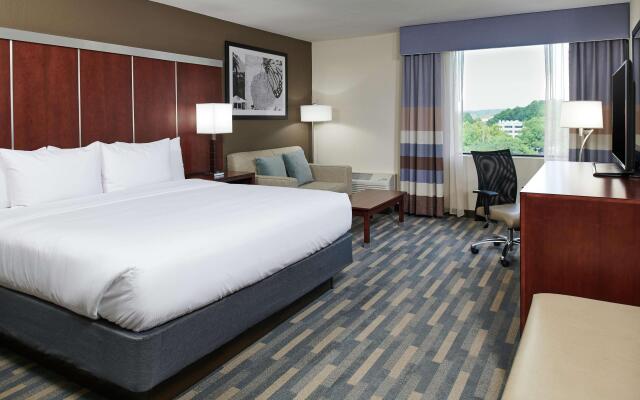 DoubleTree by Hilton Raleigh Crabtree Valley