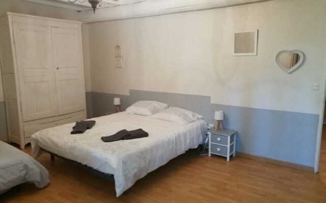 House With 2 Bedrooms in Pernes-les-fontaines, With Private Pool, Furn