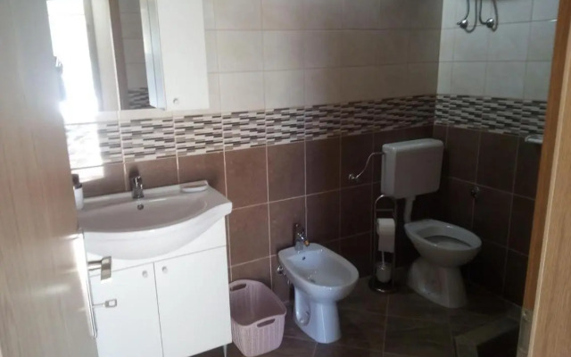 Apartments with WiFi Silba - 17603
