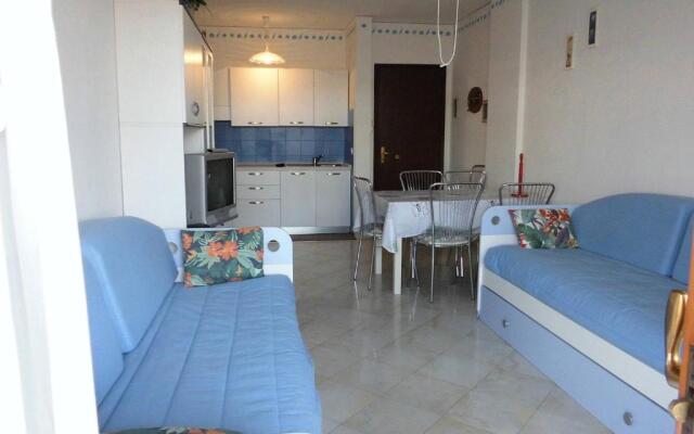 Lovely Flat With Sunny Terrace