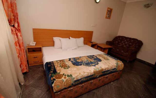 Serob Hotels
