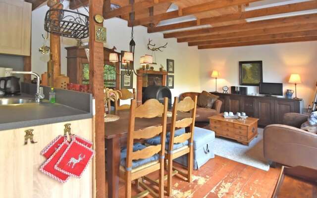 Vintage Holiday Home in Bad Pyrmont with Private Terrace