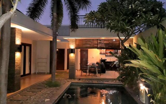 Pulau Villa Canggu
