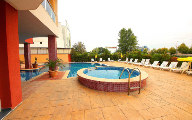 Menada Apartments in Sunny Beach