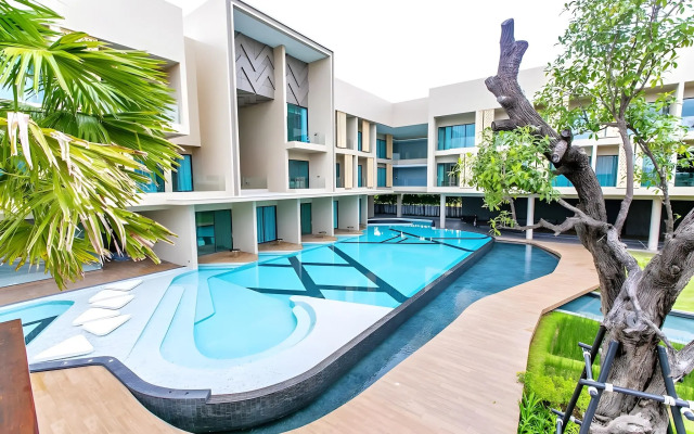 The Signature Hotel Airport