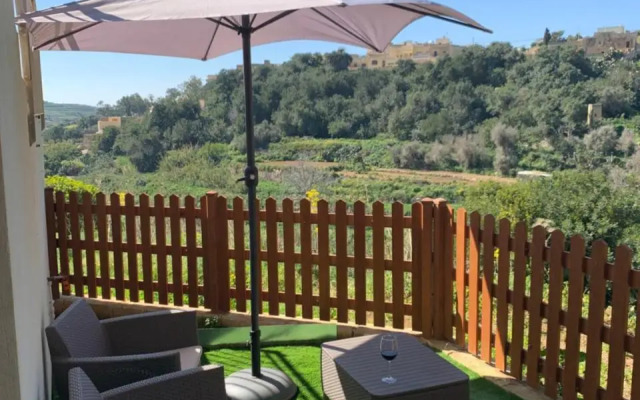 Newly furnished appt in Gozo