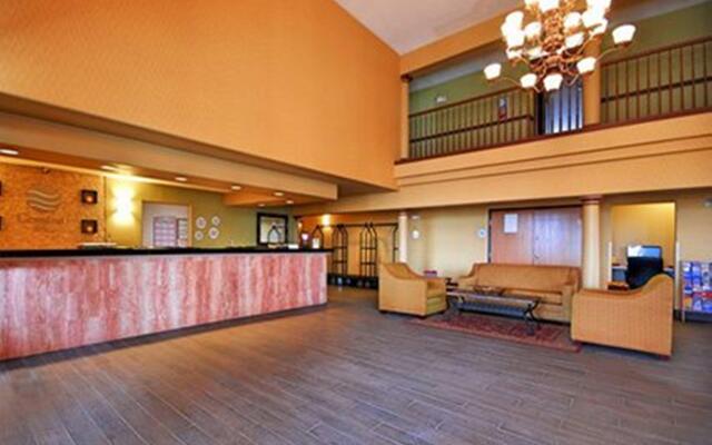 Comfort Inn Gallup I-40 Exit 20