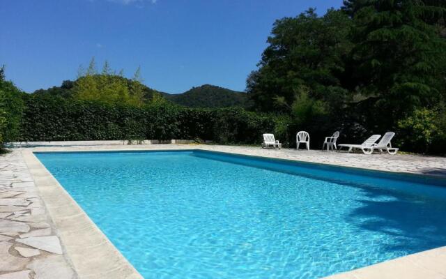 Apart'Hotel Les 4 Sources