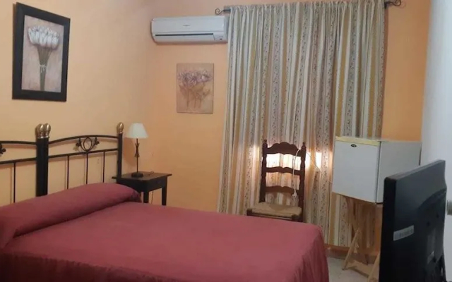 Hostal Rural Las Lomas