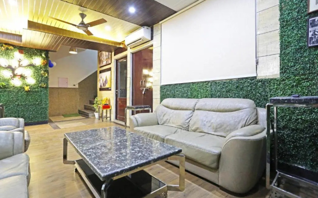 Ocean Suites Near Delhi  Airport