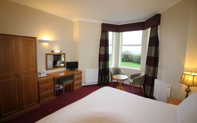 Parkstone Hotel