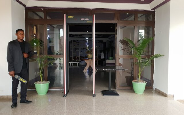 Serendib Hotel and Apartments