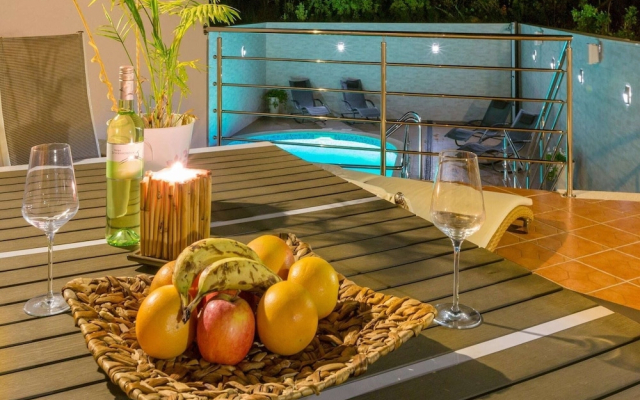 Modern Apartment in Dramalj With Swimming Pool