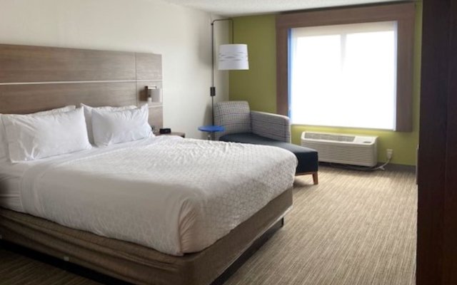 HOLIDAY INN EXPRESS & SUITES REIDSVILLE by IHG