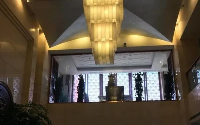 Chunyi Hotel