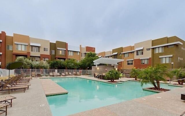 Glendale Getaway By Signature Vacation Rentals