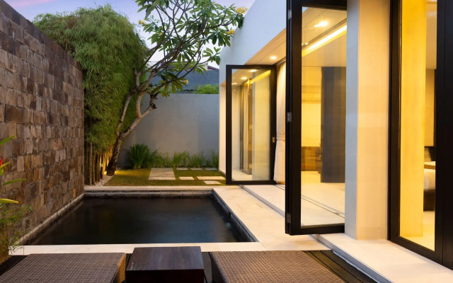 eqUILIBRIA SEMINYAK