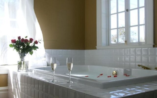 Arbor Guest House