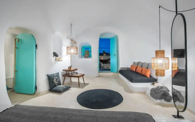 Three Caves - Villa With Private Pool Sea View