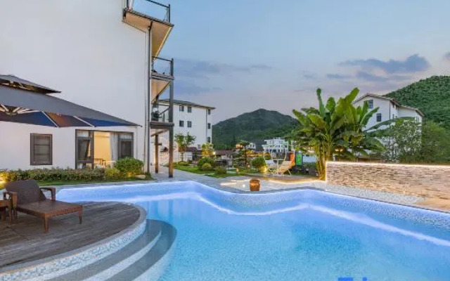 PALMETTO·Pool·Pampered Garden Meisu