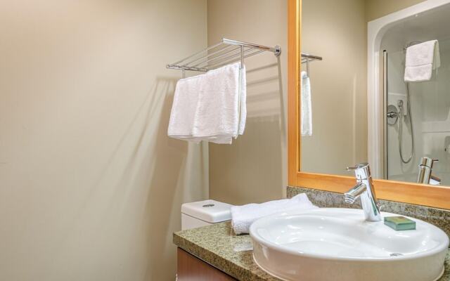 Kookaburra Lodge #301 By Bear Country