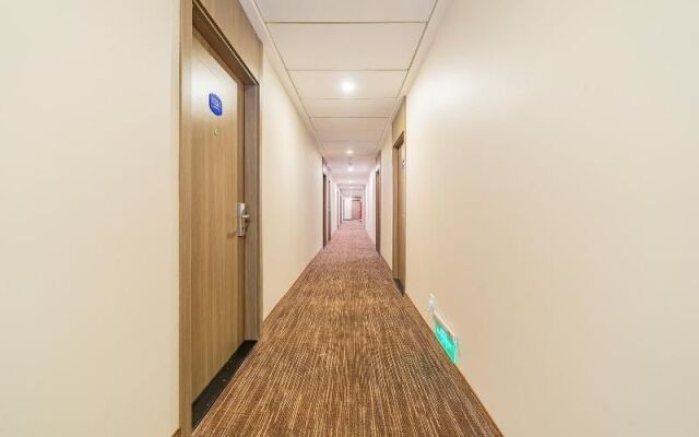 Hanting Hotel Shanghai Shibo Sanlin