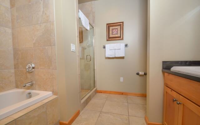 Kendall Camp 4 Bedroom Townhome