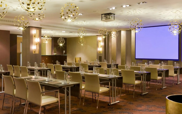 Sofitel Warsaw Victoria