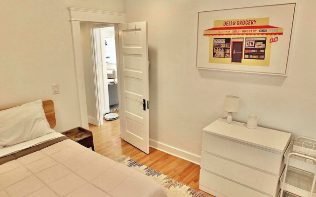 Beach City Craftsman - Walk to Beach