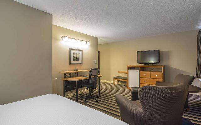 Quality Inn West Edmonton