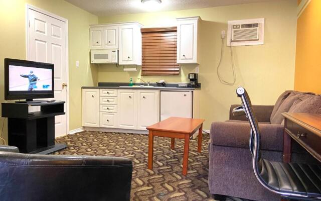 Lakeshore Suites