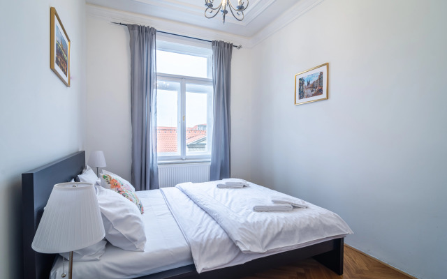 Royal Road Residence