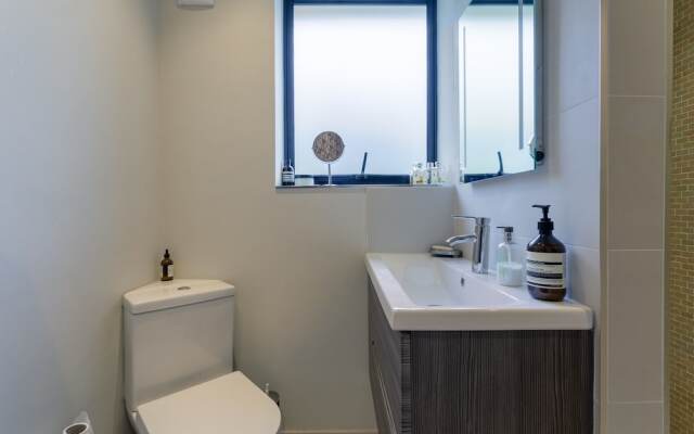 Homely 2 Bedroom House in South East London